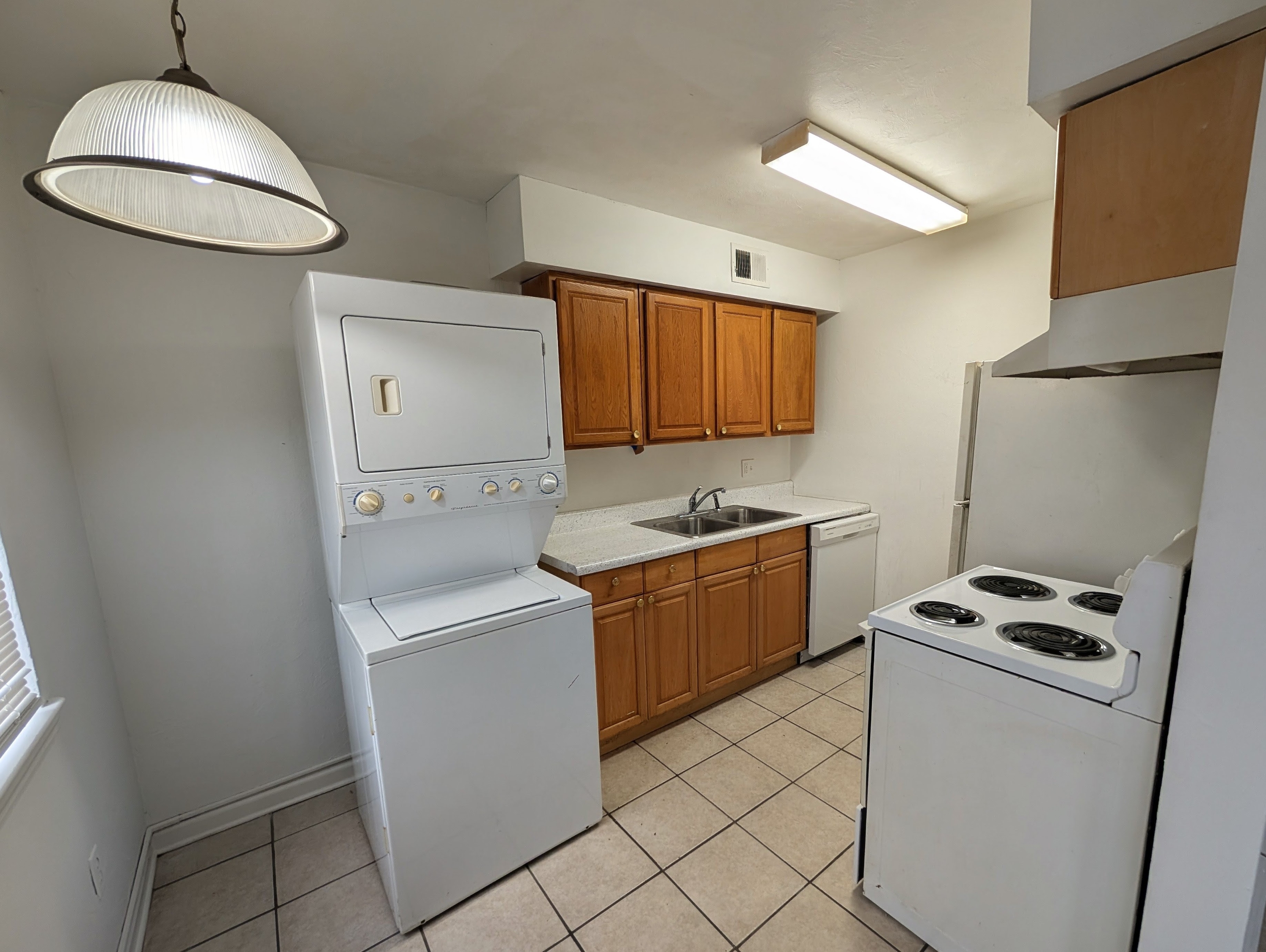 207 Lovelace Drive - APT 5