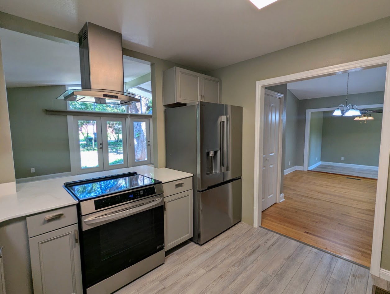 1141 Maple Drive